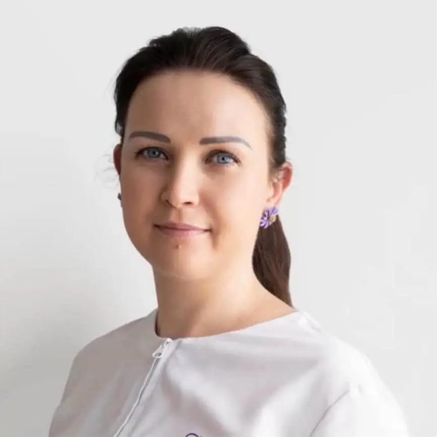 Тайландтық порно транс Төсекте жатқан жігіт пен қыздың секс видеосы